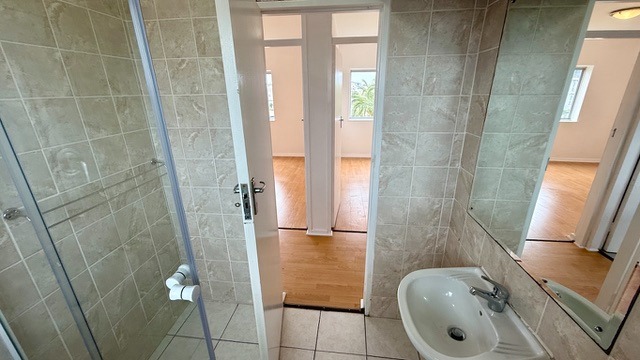 To Let 2 Bedroom Property for Rent in Table View Western Cape